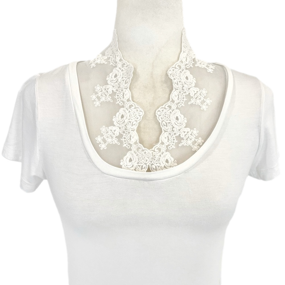 Terra Nostra ivory lace t-shirt